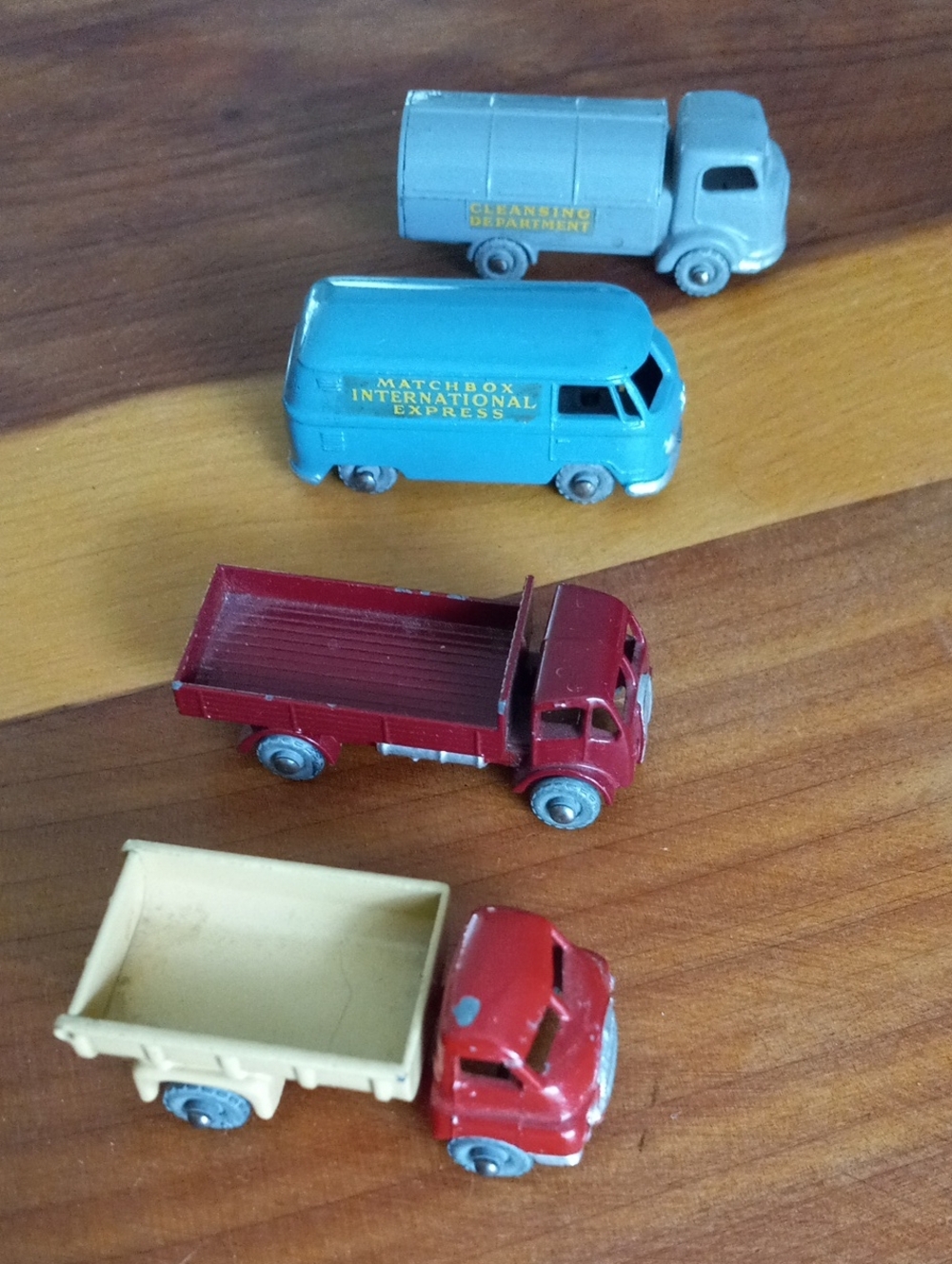 Vintage Diecast Toy Car Lot Matchbox Lesney Tootsietoy 1950s 1960s - Picture 2 of 8